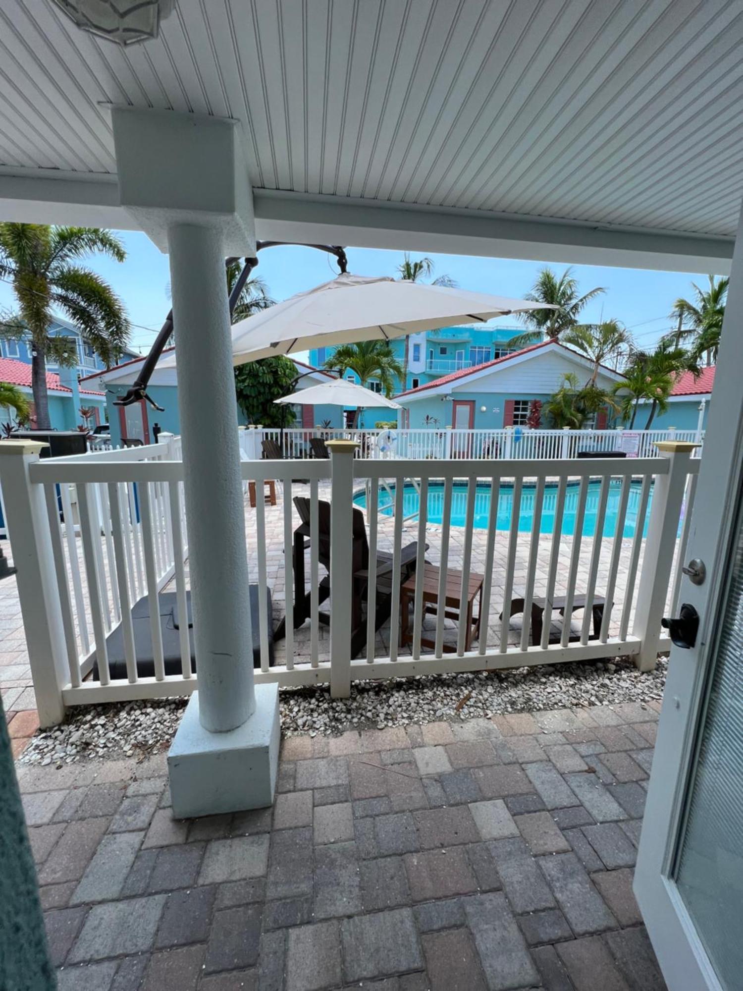 Hotel Blue Waters Treasure Island Exterior foto